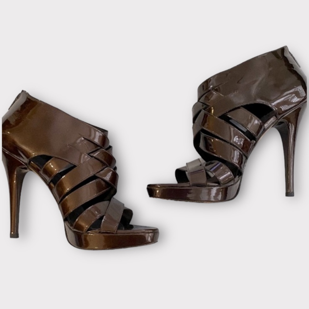 Stuart Weitzman x St. John Womens Stiletto Heels Size 9 Patent Leather Designer